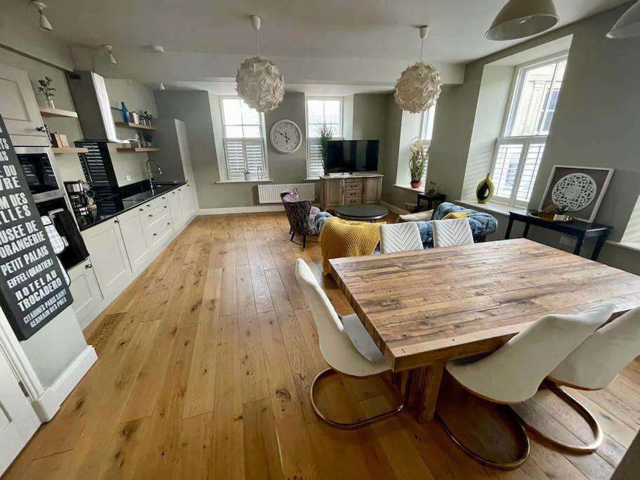 Luxurious 2 Bedroom Apartment In Central Berwick Exteriör bild