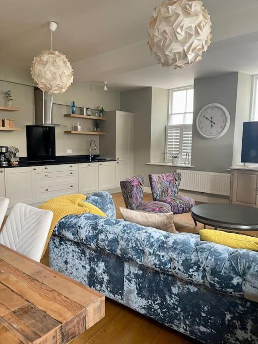 Luxurious 2 Bedroom Apartment In Central Berwick Exteriör bild