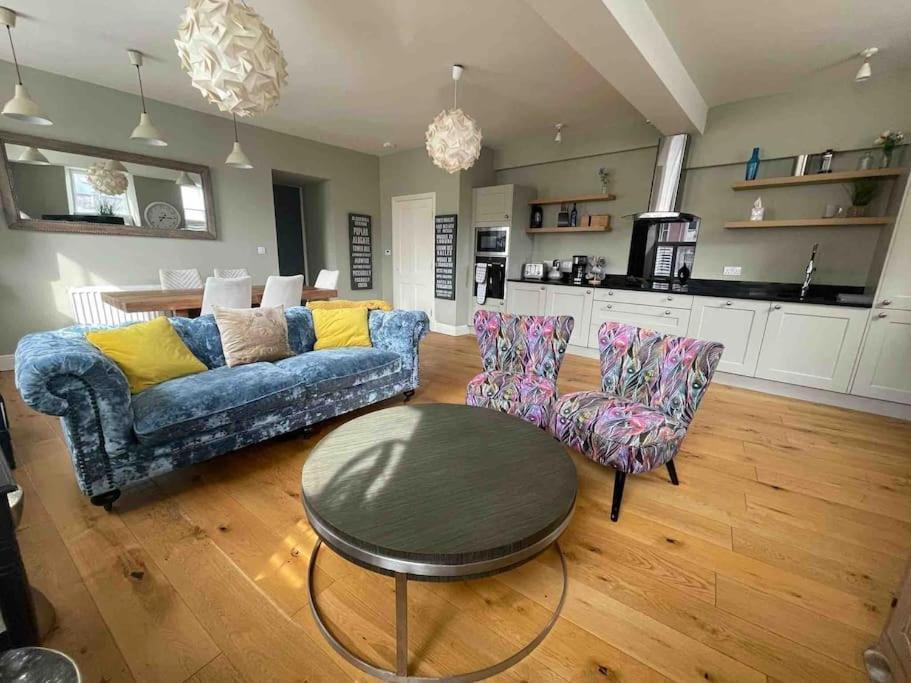 Luxurious 2 Bedroom Apartment In Central Berwick Exteriör bild